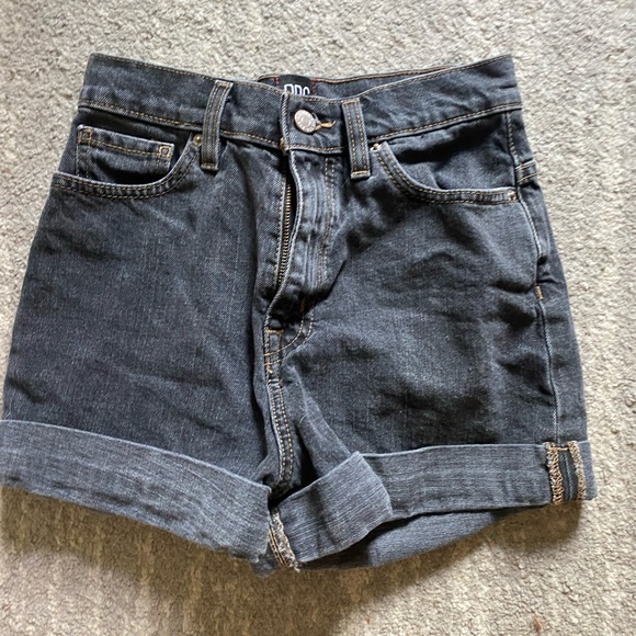 High-waisted denim mom shorts - Picture 5 of 6